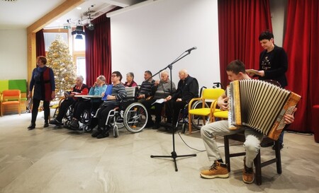 Domm starejših Prevalje